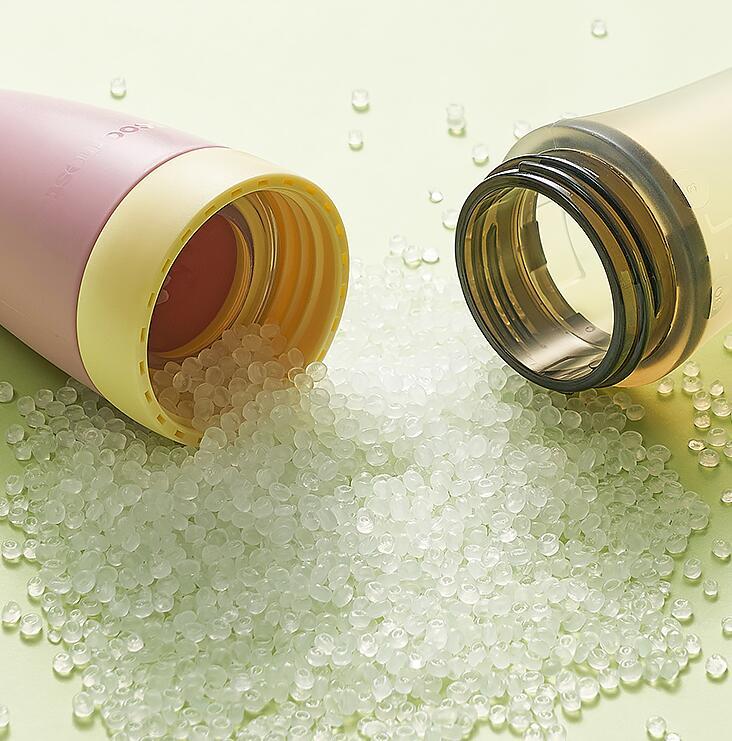 Silikoonist praktiline püreetuub-lusikas beebile