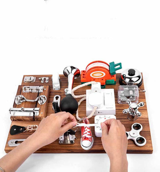 Arendav puidust põnev tegeluslaud lastele