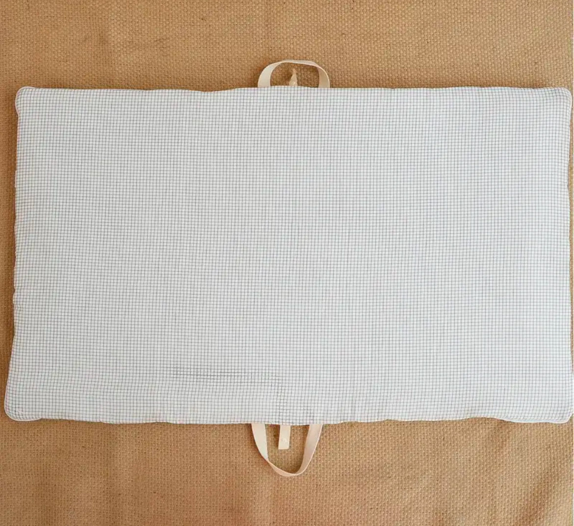 Praktiline kokkuvolditav vahetusalus/uinumisalus/reisile