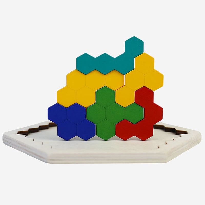 Puidust tangram pusle – kuusnurga kujuline loogikamäng
