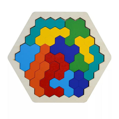 Puidust tangram pusle – kuusnurga kujuline loogikamäng