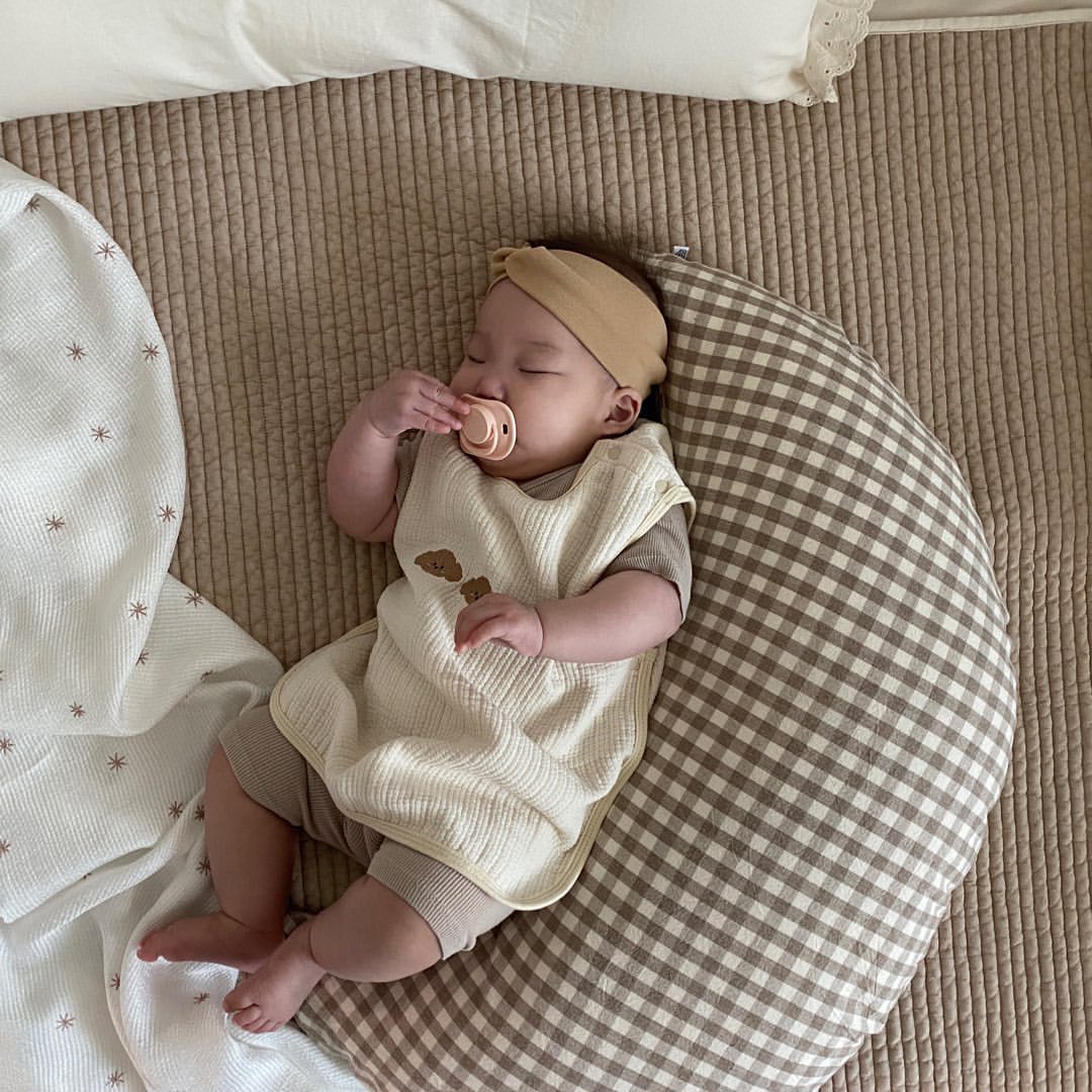 Imetamispadi imetavadele emadele, tugipadi beebidele