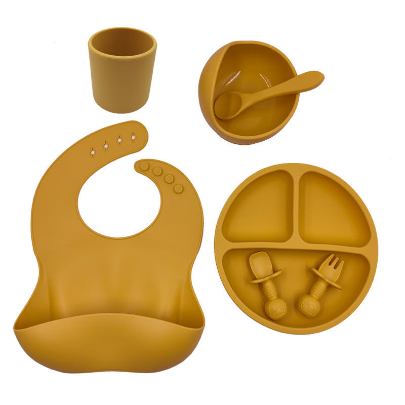 Silikoonist sööginõude ja söögiriistade komplekt